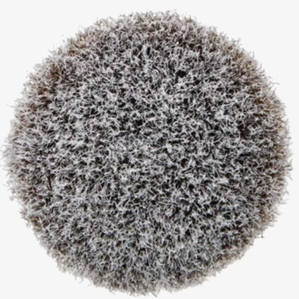 MAC 170 Synthetic Rounded Slant Brush